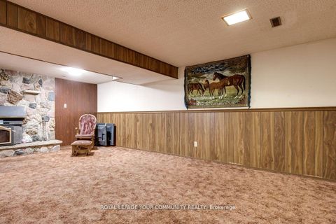 Photo 21 at 16 Midhurst Drive, Clairville, Toronto