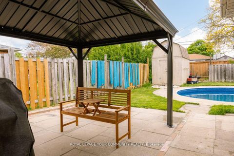 Photo 27 at 16 Midhurst Drive, Clairville, Toronto