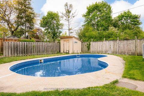 Photo 29 at 16 Midhurst Drive, Clairville, Toronto