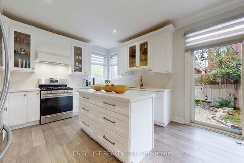 Photo 10 at 6 Kingshill Road, Oak Ridges, Richmond Hill