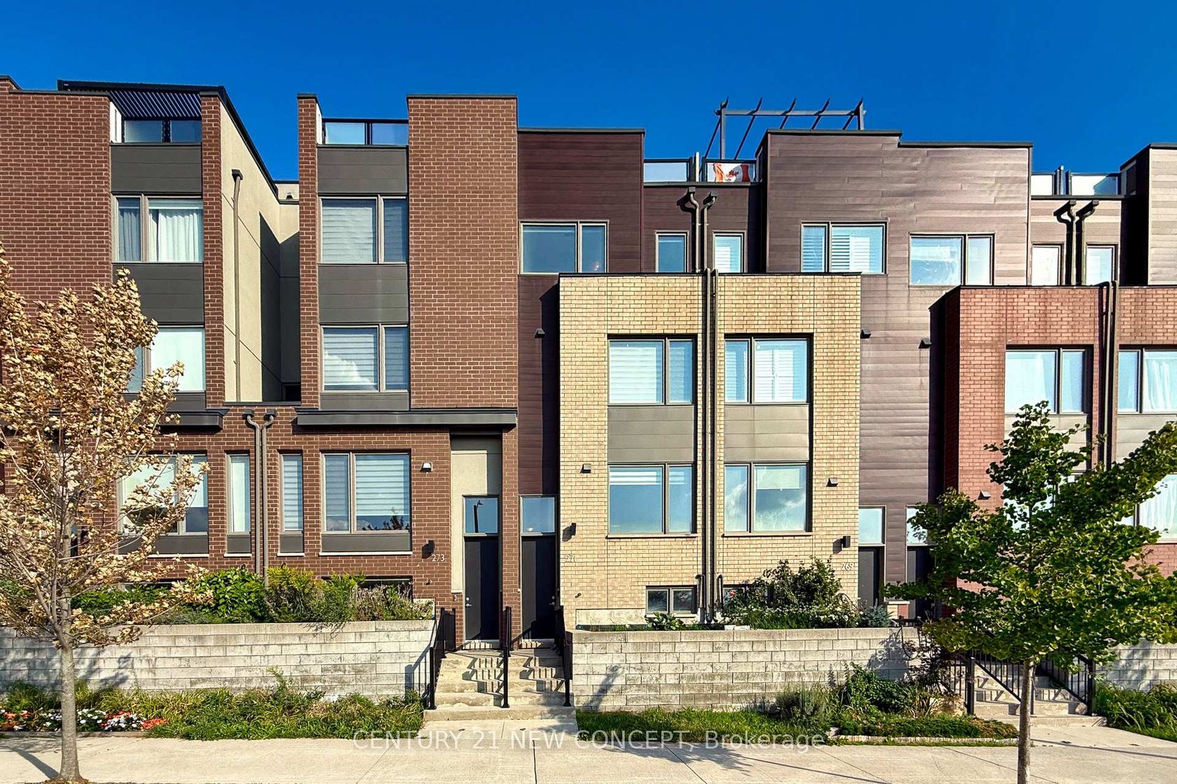 271 Downsview Park Boulevard, CFB, Toronto 