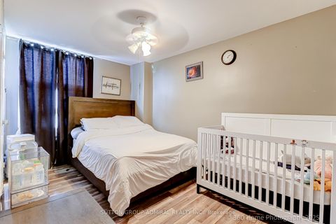 Photo 8 at 711 - 455 Sentinel Road, York University Heights, Toronto