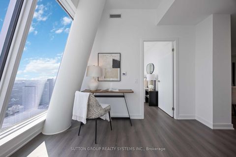Photo 5 at LPH05 - 8 Wellesley Street W, Bay Street Corridor, Toronto