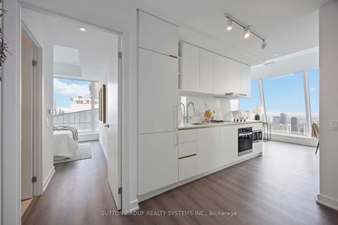 Photo 6 at LPH05 - 8 Wellesley Street W, Bay Street Corridor, Toronto Photo 6 at LPH05 - 8 Wellesley Street W, Bay Street Corridor, Toronto