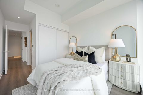 Photo 11 at LPH05 - 8 Wellesley Street W, Bay Street Corridor, Toronto Photo 11 at LPH05 - 8 Wellesley Street W, Bay Street Corridor, Toronto