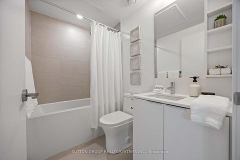 Photo 13 at LPH05 - 8 Wellesley Street W, Bay Street Corridor, Toronto
