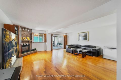 Photo 6 at 153 Dollery Court, Branson, Toronto