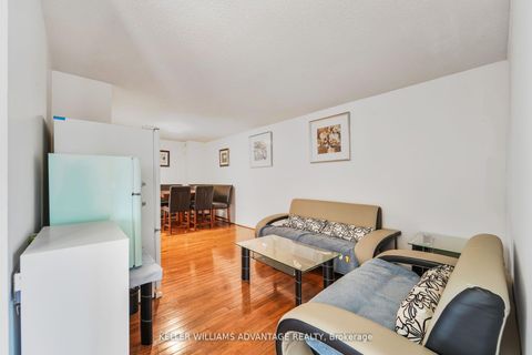 Photo 14 at 153 Dollery Court, Branson, Toronto
