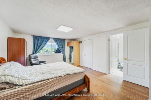 Photo 26 at 153 Dollery Court, Branson, Toronto