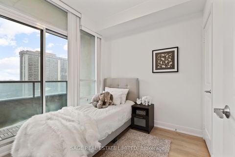 Photo 12 at 1301 - 88 Broadway Avenue, Mount Pleasant West, Toronto Photo 12 at 1301 - 88 Broadway Avenue, Mount Pleasant West, Toronto