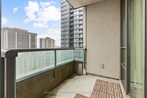 Photo 15 at 1301 - 88 Broadway Avenue, Mount Pleasant West, Toronto