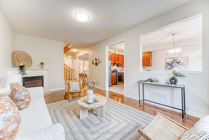 Photo 18 at 3806 Quiet Creek Drive, Churchill Meadows, Mississauga