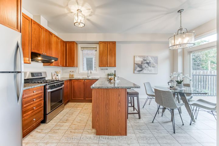 Photo 20 at 3806 Quiet Creek Drive, Churchill Meadows, Mississauga