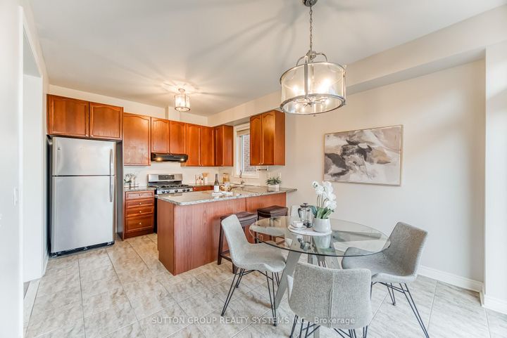 Photo 22 at 3806 Quiet Creek Drive, Churchill Meadows, Mississauga