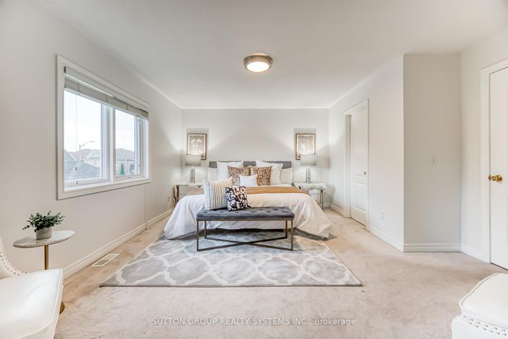 Photo 32 at 3806 Quiet Creek Drive, Churchill Meadows, Mississauga
