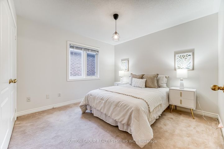 Photo 36 at 3806 Quiet Creek Drive, Churchill Meadows, Mississauga