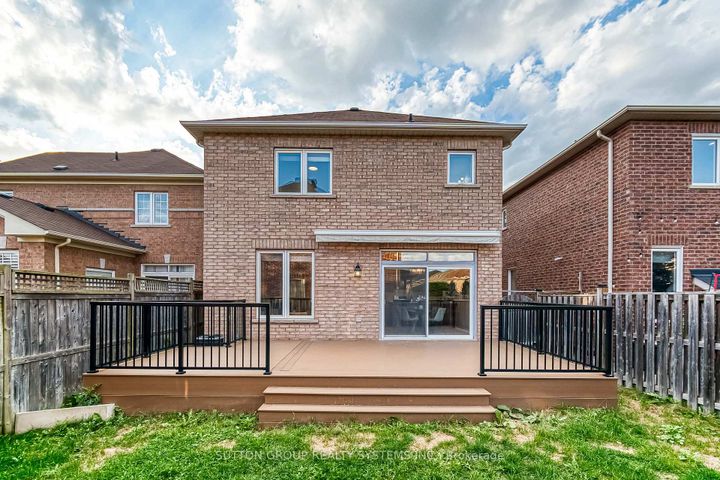 Photo 46 at 3806 Quiet Creek Drive, Churchill Meadows, Mississauga