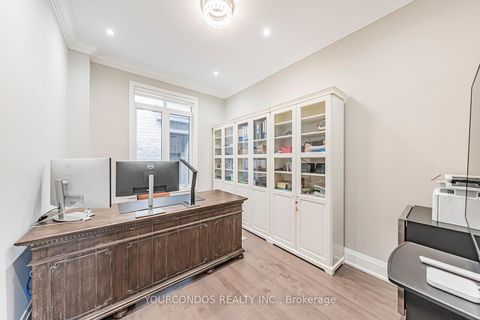 Photo 13 at 9 Seager Street, Rural Richmond Hill, Richmond Hill