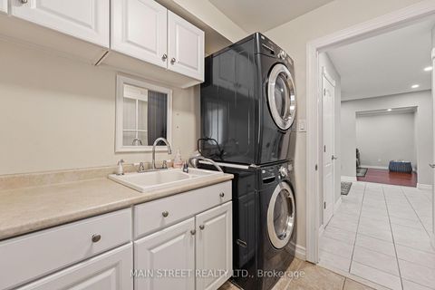 Photo 17 at 255 Glenway Circle, Glenway Estates, Newmarket
