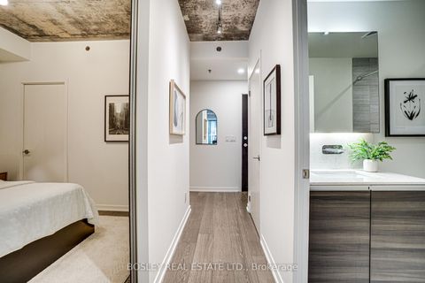 Photo 3 at 403 - 8 Gladstone Avenue, Little Portugal, Toronto
