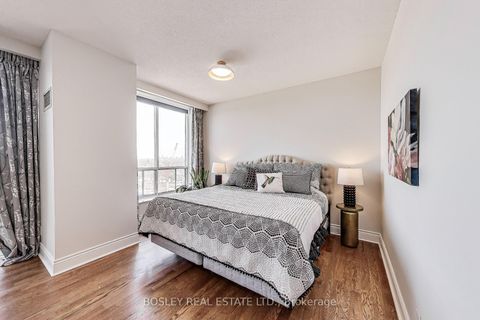Photo 11 at PH08 - 5229 Dundas Street W, City Centre West, Toronto