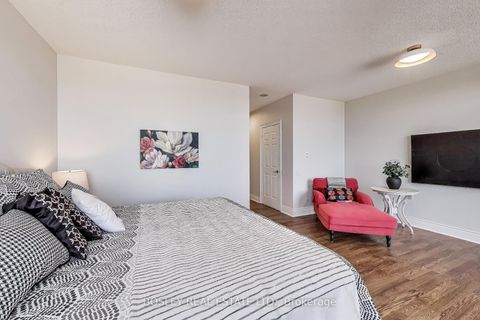Photo 13 at PH08 - 5229 Dundas Street W, City Centre West, Toronto