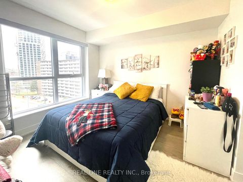 Photo 12 at 733 - 5 Mabelle Avenue, City Centre West, Toronto