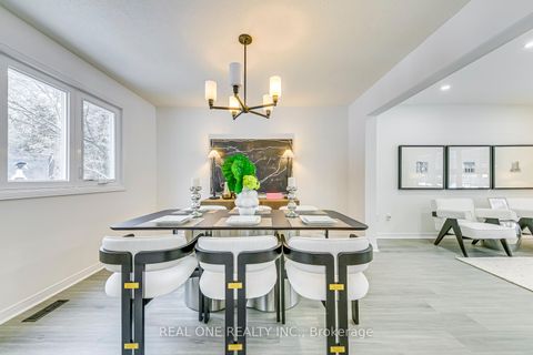 Photo 11 at 153 Cavendish Court, MO Morrison, Oakville