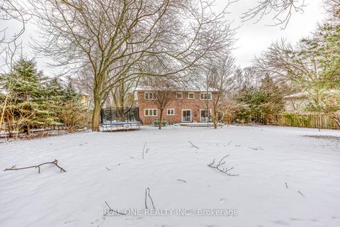 Photo 47 at 153 Cavendish Court, MO Morrison, Oakville