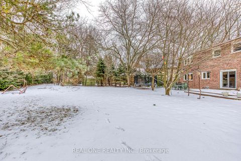 Photo 49 at 153 Cavendish Court, MO Morrison, Oakville