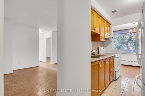 Photo 2 at 204 - 74 Spadina Road, Annex, Toronto