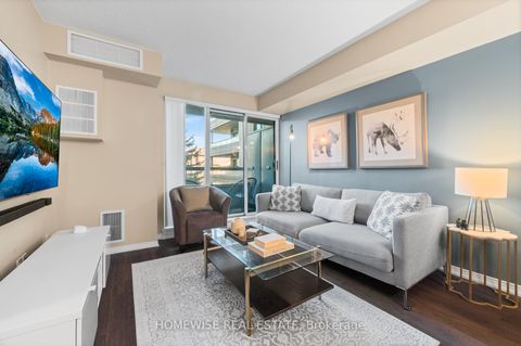 Photo 1 at 212 - 5 Emerald Lane, Yorkhill, Vaughan