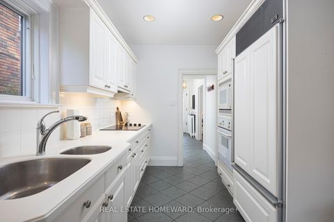 Photo 11 at 315 Rose Park Drive, Moore Park, Toronto