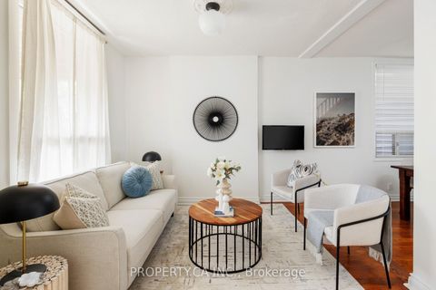 Photo 2 at 304 Wallace Avenue, Junction, Toronto