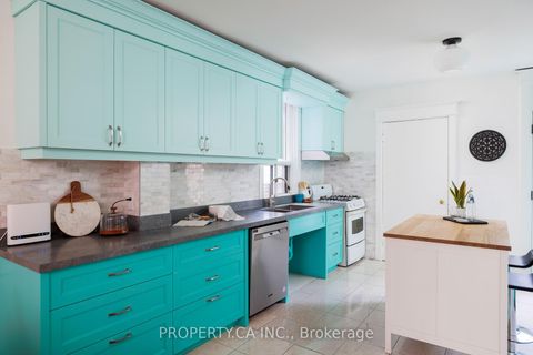 Photo 10 at 304 Wallace Avenue, Junction, Toronto