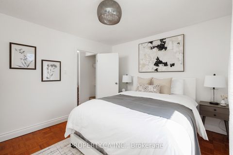 Photo 15 at 304 Wallace Avenue, Junction, Toronto
