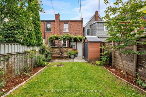 Photo 20 at 304 Wallace Avenue, Junction, Toronto