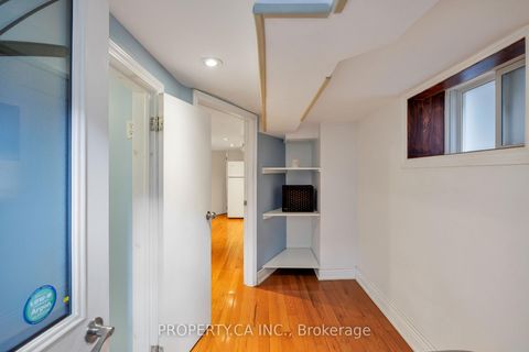 Photo 25 at 304 Wallace Avenue, Junction, Toronto