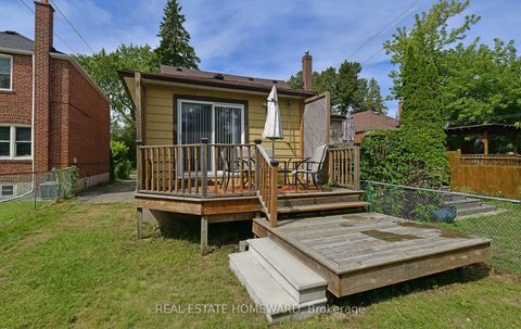 Photo 14 at 295 Chisholm Avenue, Lumsden, Toronto