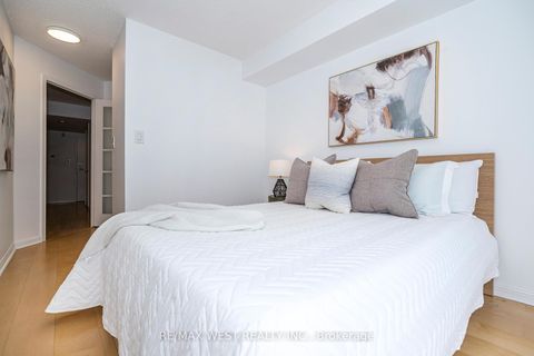 Photo 25 at 209 - 1000 King Street W, Niagara, Toronto