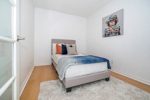 Photo 28 at 209 - 1000 King Street W, Niagara, Toronto