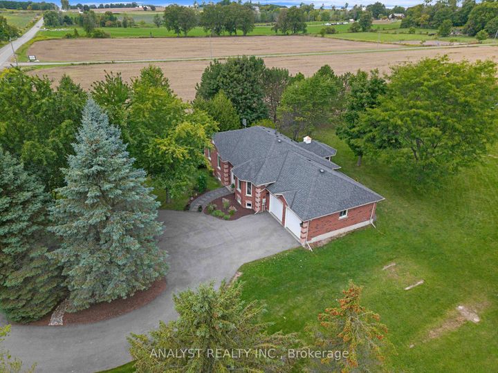 Photo 2 at 4162 Line 8, Rural Bradford West Gwillimbury, Bradford West Gwillimbury