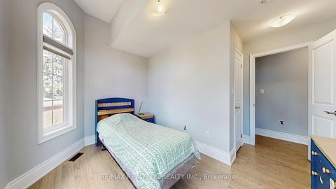 Photo 28 at 33 Marlena Drive, West Hill, Toronto