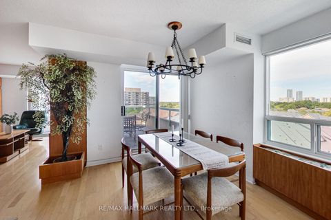 Photo 18 at 702 - 5 Emerald Lane, Yorkhill, Vaughan