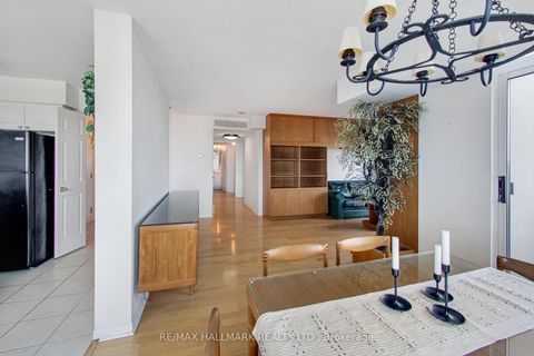 Photo 19 at 702 - 5 Emerald Lane, Yorkhill, Vaughan