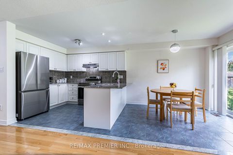 Photo 9 at 47 Barli Crescent, Patterson, Vaughan