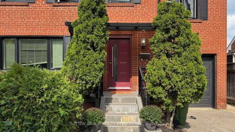Photo 1 at 29 Pearen Street, Mount Dennis, Toronto