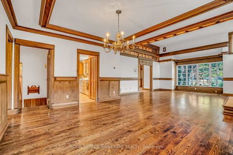 Photo 9 at 6 Crossburn Drive, Don Mills, Toronto