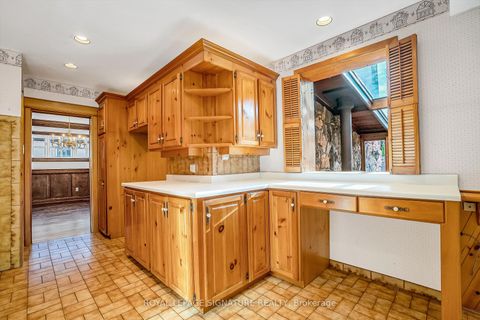 Photo 13 at 6 Crossburn Drive, Don Mills, Toronto