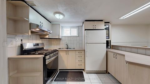 Photo 16 at 129 Lonborough Avenue, Greenbrook, Toronto